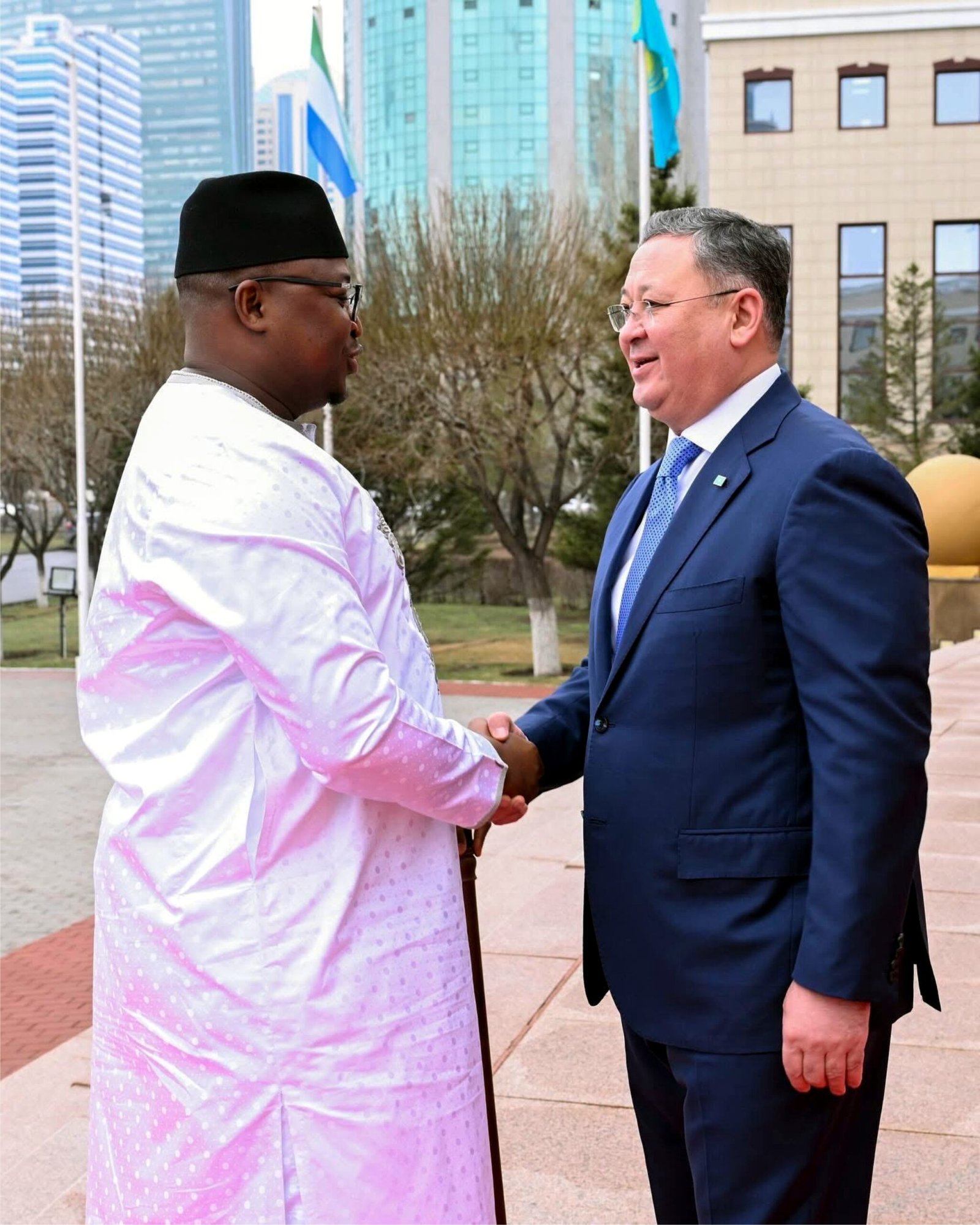 Foreign Minister Deepens Bilateral Relations With Kazakhstan