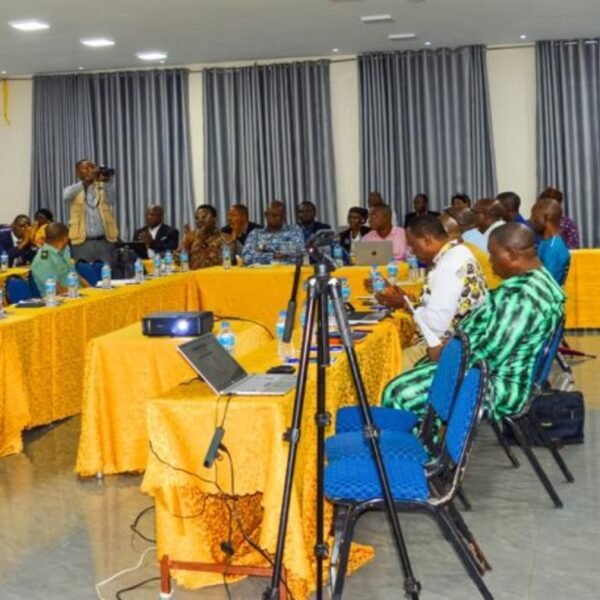 Stats SL ConvenesHigh-Level Census Meeting